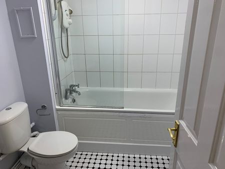 1 Bed Flat, Campbell Gordon Way, NW2 - Photo 5