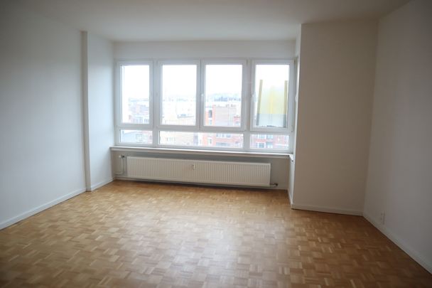 Appartement 2 chambres avec garage fermé et cave privative - Photo 1