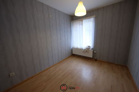 Ruim gelijkvloers appartement met drie slaapkamers in Bilzen - Foto 5