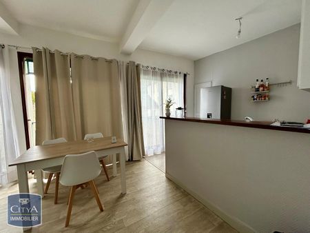 Location Appartement 2 pièces 43m² ALENCON 61000 - Photo 2
