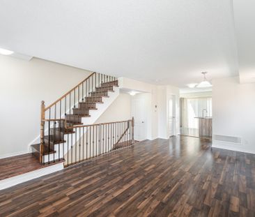 For Lease - 5605 Oscar Peterson Boulevard Unit# 2, Mississauga, Ont... - Photo 3