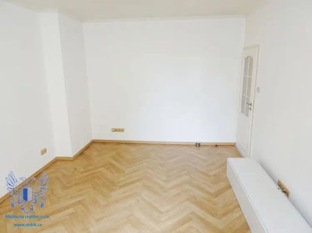 Pronájem bytu 2+1 na Mělníku - Fotografie 3