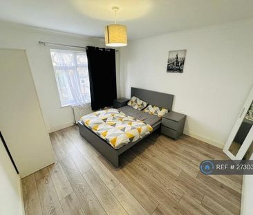 1 bedroom in a house share to rent - Photo 6