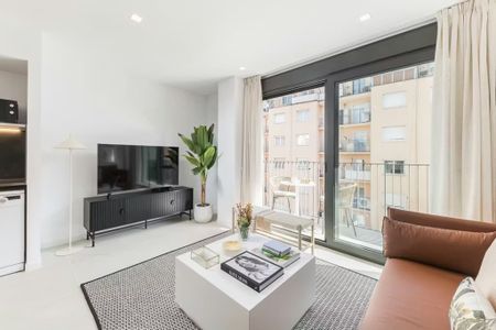 Carrer de Maignon, Barcelona, Catalonia 08024 - Photo 4