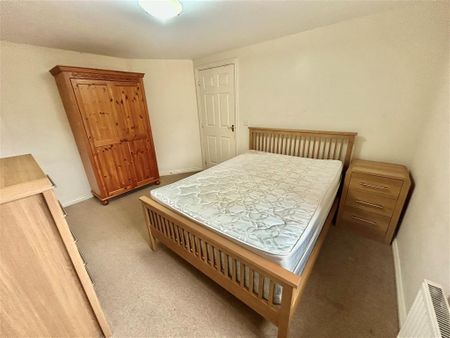 Templars Court - Photo 3