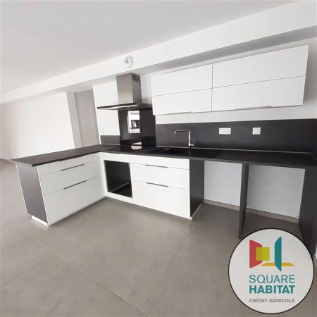 Location appartement 4 pièces - 82m² à Clermont - ferrand (63000) - Photo 2