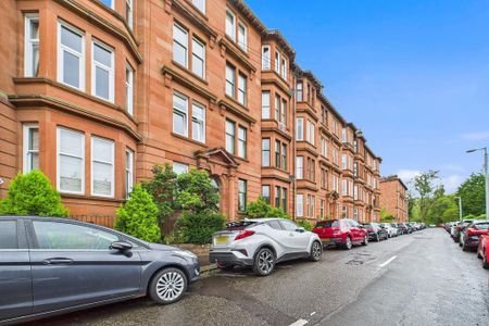2 bedroom ground floor flat to rent - Photo 2