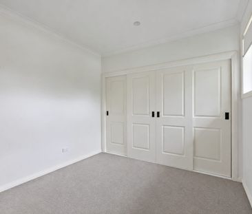 A great layout for everyday living - Photo 2