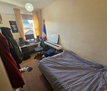 6 Bed - 65 Richmond Avenue, Hyde Park, Leeds - LS6 1DB - Student - Photo 5