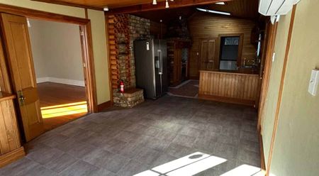 Spacious Villa in Double Grammar Zone - Photo 3