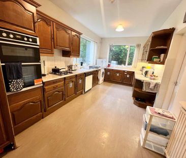 Studio to rent - Photo 6