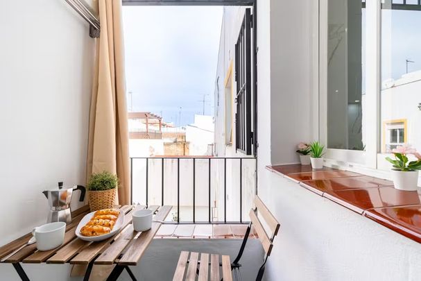 Calle Rodrigo de Triana, Sevilla, Andalusia 41010 - Photo 1