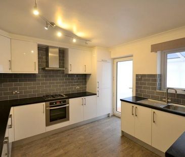 Lincoln Road, Wilmslow - Photo 6
