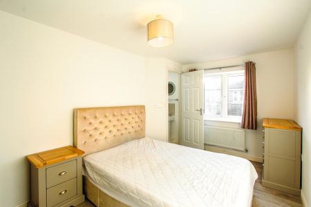 2 bedroom coach house to rent - Photo 4