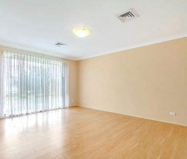 2 Bindon Place, Kellyville. - Photo 4