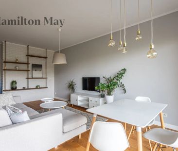 Apartament z dużym tarasem i pięknym widokiem na park na Sadybie - Zdjęcie 2