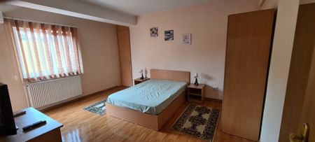 Berceni eroii revolutiei bloc nou centrala - Fotografie 2