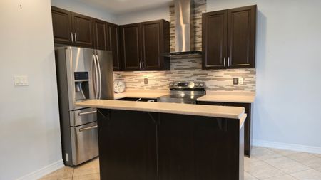 For Lease - 92 Allegro Drive, Brampton, Ontario - Photo 5