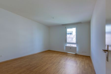 Generous and bright 4.5-room apartment for well-being - Foto 2