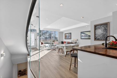 For Lease - 5 Marine Parade Drive Unit# Th125, Toronto, Ontario - Photo 2