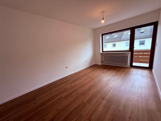 Großzügiges Reiheneckhaus mit Doppelgarage zur Miete direkt in Altdorf - Photo 1