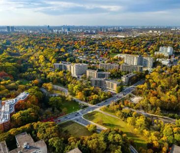 7 Park Vista | 7 Park Vista, East York - Photo 1