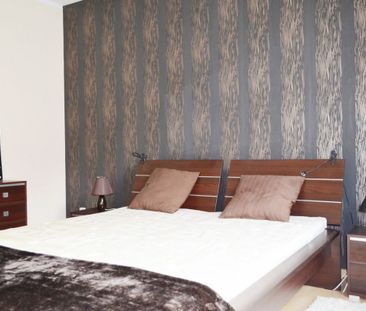 Przestronne 64m2 w kamienicy przy Starym Mieście - Zdjęcie 6