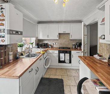 1 bedroom terraced house to rent - Photo 5