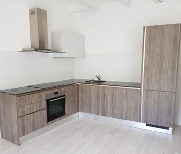 Magnifique loft en duplex situé au coeur de Boudry - Photo 1