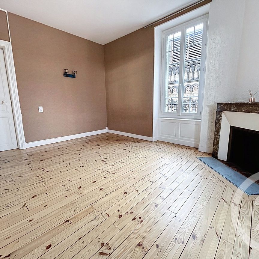 Location Appartement 3 pièces 55m² CLERMONT FERRAND 63000 - Photo 1