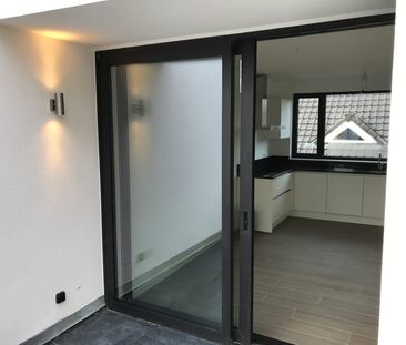 Appartement te huur - Foto 4