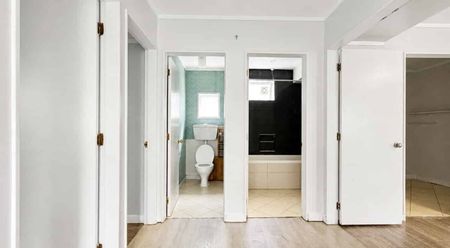 TWO BEDROOM LOWER LEVEL HOME IN KILBIRNIE - Photo 5