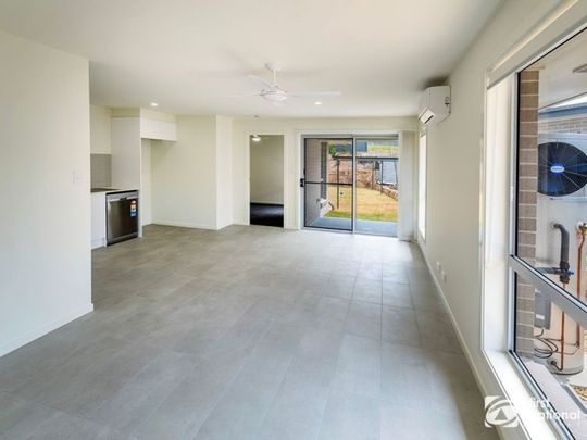 20a Carey Way, Coffs Harbour - Photo 1