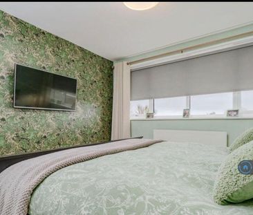 3 bedroom terraced house to rent - Photo 6