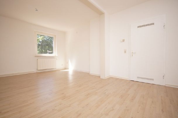 Erdgeschosswohnung mit Charme - Foto 1