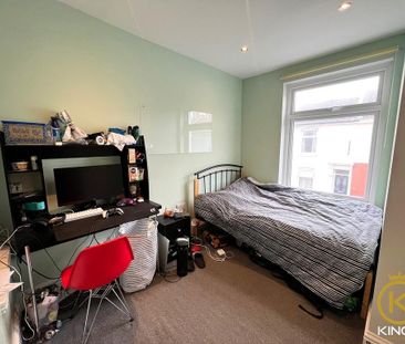 5 bedroom terraced house to rent - Photo 2