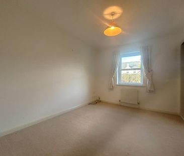 3 bedroom bungalow to rent - Photo 4