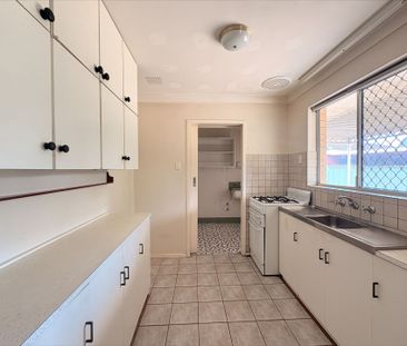 "Great Location" - Viewing Monday 15/12/2025 - Photo 6