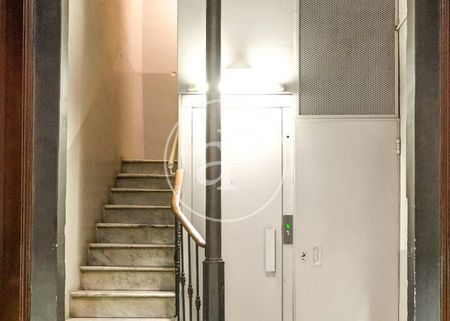 Loft for rent in the Vila de Gràcia neighborhood - Photo 3