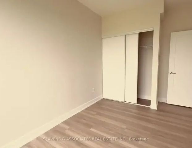 814 - 41 JOHNSON STREET | 814 - 41 JOHNSON STREET, Barrie - Photo 1