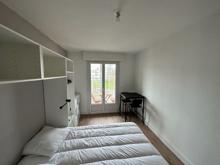 A louer Brest Bellevue/Facs grande chambre meublé+douche dans colocation - Photo 4