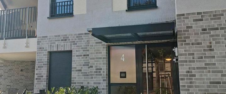 Neubau mit Einbauküche und hochwertiger Ausstattung Nahe BER - Foto 1