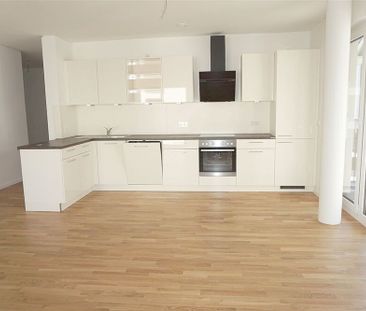 Exklusive 3 Zimmer Wohnung mit Einbauküche und Balkon in direkter M... - Photo 4