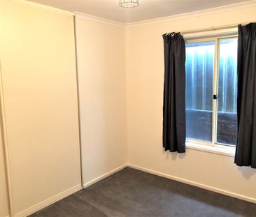 Great Value For Money Home With Solar! - Photo 3