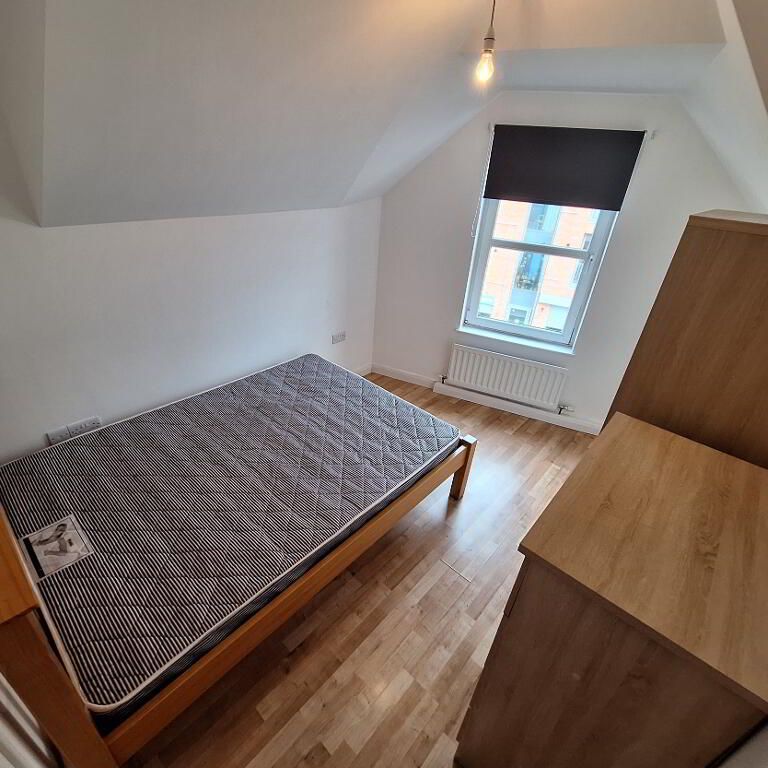 181 Lisburn Road APT 5, [tates Avenue], Belfast, BT9 7EJ - Photo 1