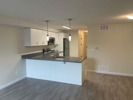 For Lease - 370 Fisher Mills Road Unit# C12, Cambridge, Ontario - Photo 3