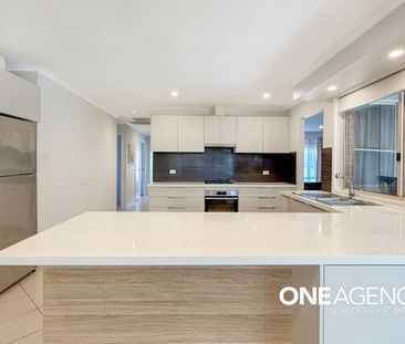 SPACIOUS FAMILY HOME IN QUIET CUL-DE-SAC!!! - Photo 5