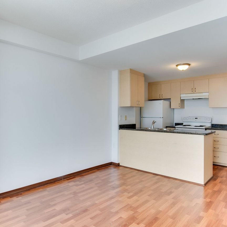 For Lease - 15 Maplewood Avenue Unit# 1110, Toronto, Ontario - Photo 1