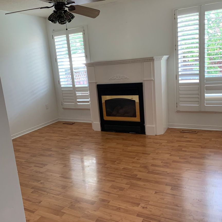 For Lease - 3389 Wild Cherry Lane, Mississauga, Ontario - Photo 1