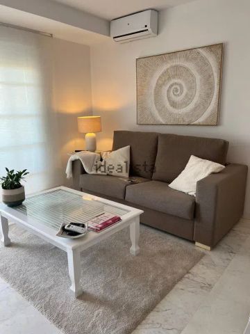 Alquiler de piso en Avenida Marina del Este, 38 - Photo 2